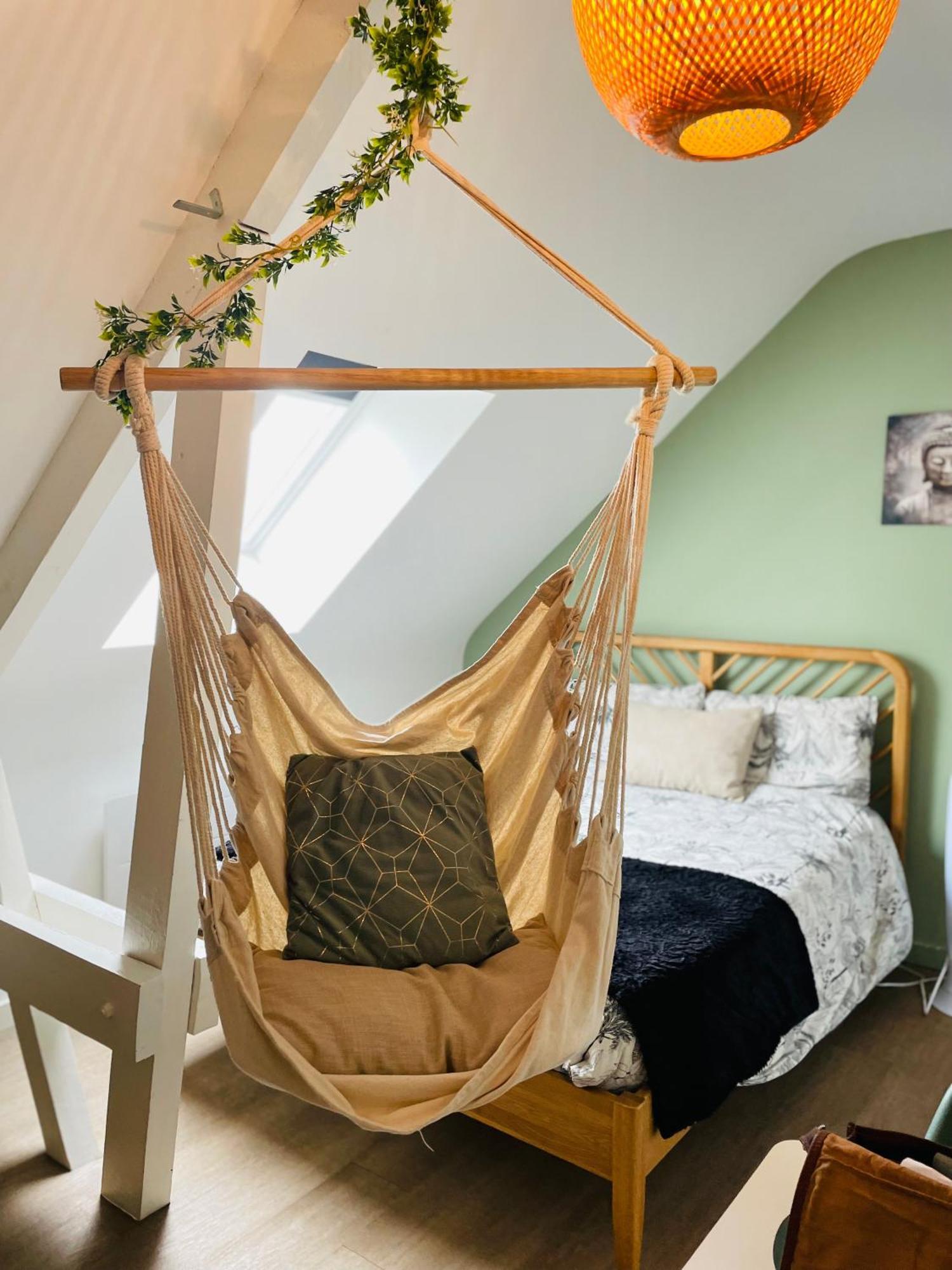 Le Studio D'Angele : Kimi Bruz Exteriör bild
